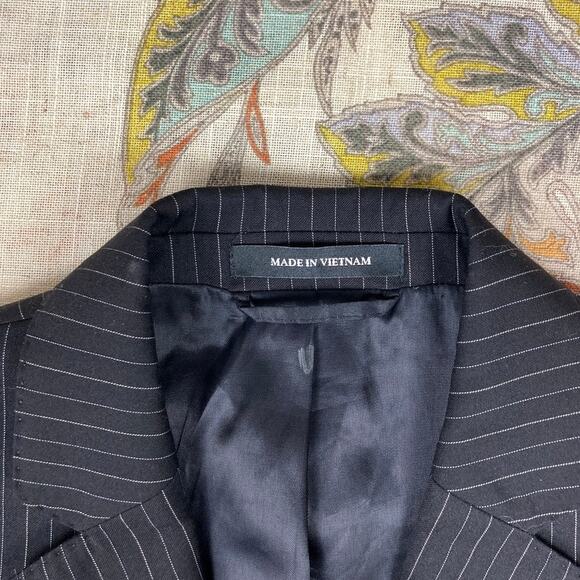 Ralph Lauren Men's Black Label Slim 2 Button Black Pinstripe Wool Blazer 38R - Picture 2 of 12